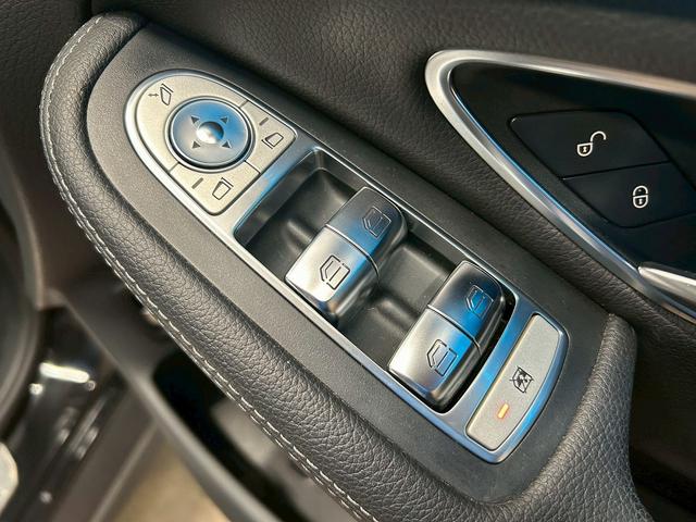 ＧＬＣ ＧＬＣ２５０　４マチックスポーツ（本革仕様）　（禁煙車）（サンルーフ）（黒本革シート）（シートヒーター）（全周囲モニター）（パワーシート）（パワーバックドア）（レーダークルーズ）（ビルトインＥＴＣ）（シートメモリー）（純正１９インチＡＷ）（63枚目）