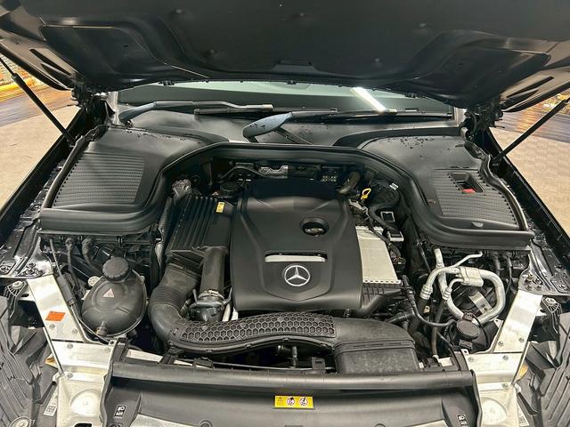 ＧＬＣ ＧＬＣ２５０　４マチックスポーツ（本革仕様）　（禁煙車）（サンルーフ）（黒本革シート）（シートヒーター）（全周囲モニター）（パワーシート）（パワーバックドア）（レーダークルーズ）（ビルトインＥＴＣ）（シートメモリー）（純正１９インチＡＷ）（65枚目）