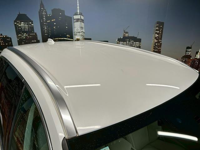 ＸＣ６０ Ｄ４　ＡＷＤ　モーメンタム　（禁煙車）（４ＷＤ）（白本革シート）（メーカーメモリーナビ）（レーダークルーズ）（コーナーセンサー）（アラウンドビューモニター）（パワーシート）（シートヒーター）（ＢＳＭ）（純正１８インチＡＷ）（58枚目）