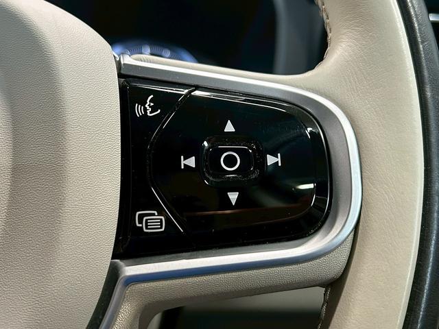 ＸＣ６０ Ｄ４　ＡＷＤ　モーメンタム　（禁煙車）（４ＷＤ）（白本革シート）（メーカーメモリーナビ）（レーダークルーズ）（コーナーセンサー）（アラウンドビューモニター）（パワーシート）（シートヒーター）（ＢＳＭ）（純正１８インチＡＷ）（64枚目）