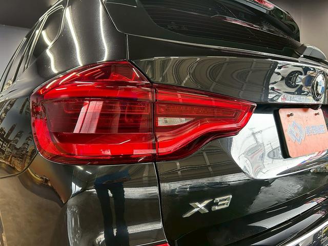 Ｘ３ ｘＤｒｉｖｅ　２０ｉ　（禁煙車）（黒本革シート）（メーカーＨＤＤナビ）（レーダークルーズ）（コーナーセンサー）（レーンアシスト）（アラウンドビューモニター）（シートメモリー）（シートヒーター）（純正１９インチＡＷ）（48枚目）