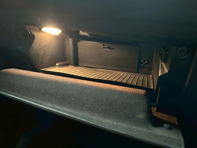 ２シリーズ ２１８ｄアクティブツアラー　ラグジュアリー　（禁煙車）（ブラウン本革シート）（メーカーメモリーナビ）（クルーズコントロール）（コーナーセンサー）（シートヒーター）（電動リアゲート）（バックカメラ）（ＥＴＣ）（純正１６インチＡＷ）（39枚目）