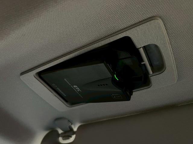 �y�����r���g�C���d�s�b�z�����ς݁��������h���C�u�̕K���i�I�������H�̗��������y�X�ʉ߂ł��܂��ˁ�