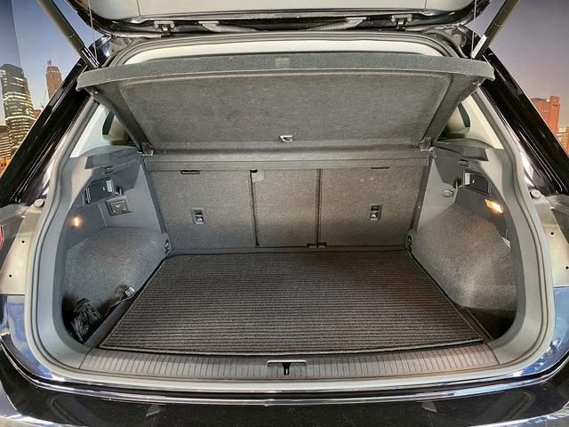 �g�����N�X�y�[�X���[���ȍL�����������܂��B�S���t�o�b�O�����[�\�ł��B