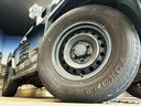 ベースグレード　（禁煙車）（４ＷＤ）（ツートンカラー）（Ｓｔｒａｄａナビ）（バックカメラ）（クリアランスソナー）（リアフォグ）（フルフラット）（キーレスエントリー）（ＥＴＣ）（純正１７インチ鉄チンホイール）（56枚目）