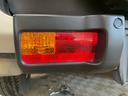 カラーパッケージ　（禁煙車）（４ＷＤ）（ルーフラック）（ケンウッドＳＤナビ）（バックカメラ）（フロントフォグ）（クルコン）（クリアランスソナー）（デフロック）（スマートキー）（ＥＴＣ）（ＬＤＷ）（純正１７インチＡＷ）（66枚目）
