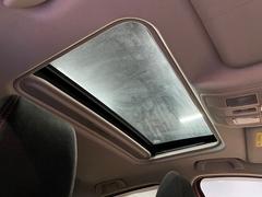 解放感溢れる【サンルーフ】☆車内には爽やかな風や太陽の穏やかな光が差し込みます☆ 6