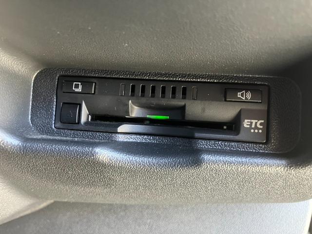 ハイエースワゴン ＧＬ　両側パワスラ・デジタルインナーミラー・パノラミックビュー・リラックスキャプテンシート・Ｂｌｕｅｔｏｏｔｈ・ドラレコ前後カメラ・ＥＴＣ・プリクラッシュセンサー・レーンディパーチャーアラート（15枚目）