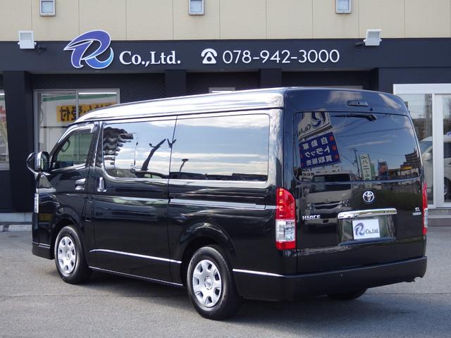 ハイエースワゴン ＧＬファインテックツアラー・１１インチナビ／フルセグＴＶ　アルパイン１１インチナビ／フルセグＴＶ・全方位カメラ・デジタルインナーミラー・両側パワースライドドア・１２．８インチフリップダウンモニター・レザー調シートカバー・ドライブレコーダー前後・ブルートゥース（3枚目）