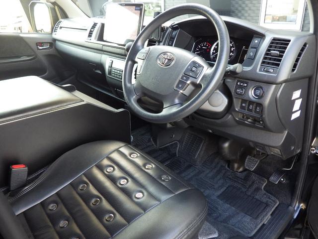 ハイエースワゴン ＧＬファインテックツアラー・１１インチナビ／フルセグＴＶ　アルパイン１１インチナビ／フルセグＴＶ・全方位カメラ・デジタルインナーミラー・両側パワースライドドア・１２．８インチフリップダウンモニター・レザー調シートカバー・ドライブレコーダー前後・ブルートゥース（13枚目）