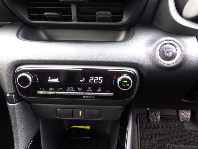 ヤリス Ｇ　６速マニュアル・１６インチアルミ・純正ナビ・バックカメラ　６速マニュアル・１６インチアルミ・ディスプレイオーディオ・純正ナビ・バックカメラ・レーダークルーズコントロール・オートマチックハイビーム・ブルートゥース・ステアリングリモコン・ＵＳＢポート（13枚目）