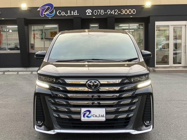 ヴェルファイアハイブリッド エグゼクティブラウンジ・ＪＢＬ・リアエンター・ムーンルーフ　ＪＢＬプレミアムサウンド　１４インチナビＴＶ　１４インチリアエンター　左右独立ムーンルーフ　ブラウン本革シート　エグゼクティブラウンジシート　セーフティセンス　ユニバーサルステップ（5枚目）