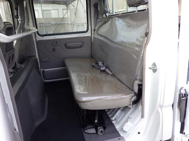 トヨエース 平ボディ　Ｗキャブ　１．１トン　全低床　ＭＴ　ディーゼル　荷台内寸　２０８×１５９×３８　車両外寸　４６９×１６９×１９８　車両総重量３．５ｔ未満　新普通免許証　４ナンバー　エンジン型式　１ＫＤ　３０００ｃｃ　保証付　小型　トラック（10枚目）