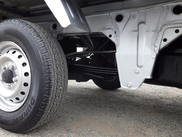 タウンエーストラック 平ボディ　０．８ｔ　ＭＴ　ガソリン　０．８トン　普通免許　荷台内寸　２５０×１６０×３６　車両外寸　４２７×１６７×１８９　車両総重量３．５ｔ未満　新普通免許証　４ナンバー　エンジン型式　３ＳＺ　１５００ＣＣ　保証付　小型　トラック（29枚目）