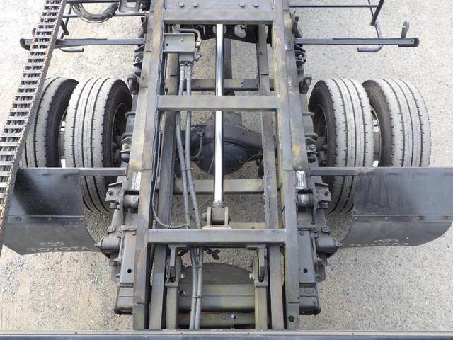 ダイナトラック 積載車　２．９５トン　ＭＴ　ディーゼル　セーフティーローダー　荷台内寸　５６６×２０５×１０　車両外寸　７６０×２１９×２２３　車両総重量７．５ｔ未満　準中型免許証　１ナンバー　エンジン型式　Ｎ０４Ｃ　４０００ＣＣ　保証付　小型　トラック（26枚目）