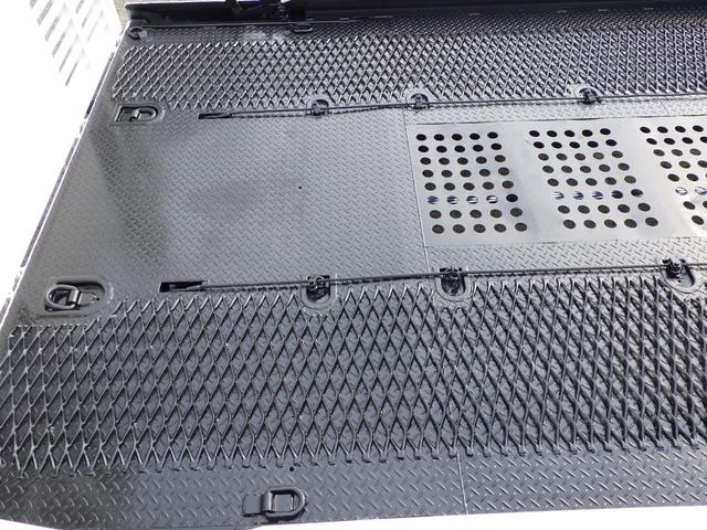 ダイナトラック 積載車　２．９５トン　ＭＴ　ディーゼル　セーフティーローダー　荷台内寸　５６６×２０５×１０　車両外寸　７６０×２１９×２２３　車両総重量７．５ｔ未満　準中型免許証　１ナンバー　エンジン型式　Ｎ０４Ｃ　４０００ＣＣ　保証付　小型　トラック（33枚目）