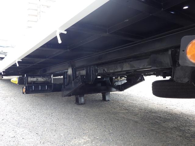 トヨエース セーフティーローダー　積載２．７ｔ　ＭＴ　ディーゼル　荷台内寸５６０×２０６×８　車両外寸７６５×２１８×２１９　車両総重量７．５ｔ未満　準中型免許証　１ナンバー　エンジン型式Ｎ０４Ｃ　４０００ＣＣ　保証付　小型　トラック（34枚目）