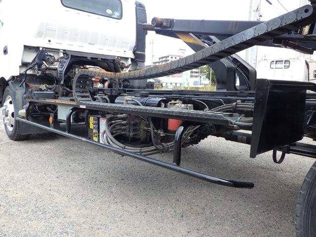 トヨエース セーフティーローダー　積載２．７ｔ　ＭＴ　ディーゼル　荷台内寸５６０×２０６×８　車両外寸７６５×２１８×２１９　車両総重量７．５ｔ未満　準中型免許証　１ナンバー　エンジン型式Ｎ０４Ｃ　４０００ＣＣ　保証付　小型　トラック（40枚目）