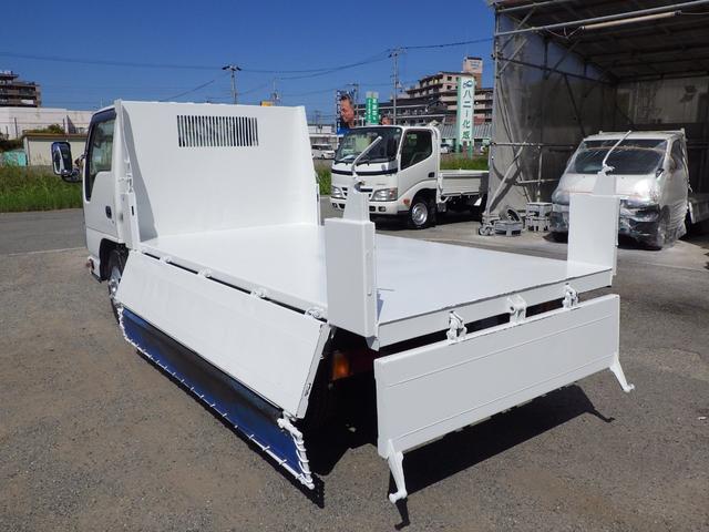 エルフトラック ダンプ　積載３ｔ　高床　ＭＴ　ディーゼル　荷台内寸３０４×１５９×３７　車両外寸４６９×１７０×１９８　車両総重量７．５ｔ未満　準中型免許　４ナンバー　エンジン型式　４ＪＪ１　３０００ｃｃ　保証付　小型　トラック（20枚目）