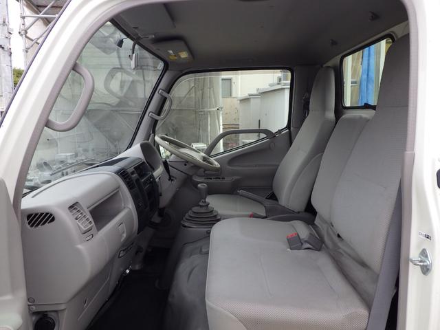 ダイナトラック 平ボディ　積載１．４５ｔ　１０尺　低床　ＭＴ　ディーゼル　荷台内寸３１０×１６０×３８　車両外寸４６９×１６９×１９９　車両総重量３．５ｔ未満　新普通免許証　４ナンバー　エンジン型式１ＫＤ　３０００ＣＣ　保証付　小型　トラック　荷台地上高約７５　荷台床鉄板張（8枚目）