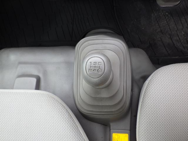 ダイナトラック 平ボディ　積載１．４５ｔ　１０尺　低床　ＭＴ　ディーゼル　荷台内寸３１０×１６０×３８　車両外寸４６９×１６９×１９９　車両総重量３．５ｔ未満　新普通免許証　４ナンバー　エンジン型式１ＫＤ　３０００ＣＣ　保証付　小型　トラック　荷台地上高約７５　荷台床鉄板張（17枚目）