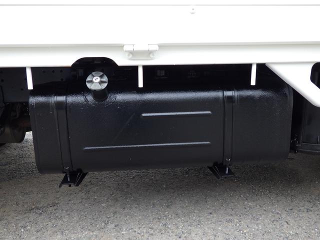 ダイナトラック 平ボディ　積載１．４５ｔ　１０尺　低床　ＭＴ　ディーゼル　荷台内寸３１０×１６０×３８　車両外寸４６９×１６９×１９９　車両総重量３．５ｔ未満　新普通免許証　４ナンバー　エンジン型式１ＫＤ　３０００ＣＣ　保証付　小型　トラック　荷台地上高約７５　荷台床鉄板張（34枚目）