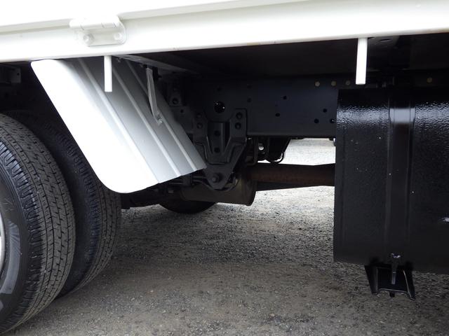 ダイナトラック 平ボディ　積載１．４５ｔ　１０尺　低床　ＭＴ　ディーゼル　荷台内寸３１０×１６０×３８　車両外寸４６９×１６９×１９９　車両総重量３．５ｔ未満　新普通免許証　４ナンバー　エンジン型式１ＫＤ　３０００ＣＣ　保証付　小型　トラック　荷台地上高約７５　荷台床鉄板張（35枚目）