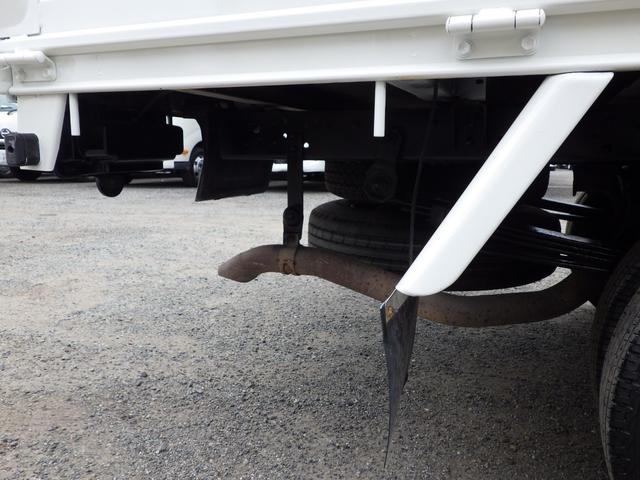 ダイナトラック 平ボディ　積載１．４５ｔ　１０尺　低床　ＭＴ　ディーゼル　荷台内寸３１０×１６０×３８　車両外寸４６９×１６９×１９９　車両総重量３．５ｔ未満　新普通免許証　４ナンバー　エンジン型式１ＫＤ　３０００ＣＣ　保証付　小型　トラック　荷台地上高約７５　荷台床鉄板張（37枚目）