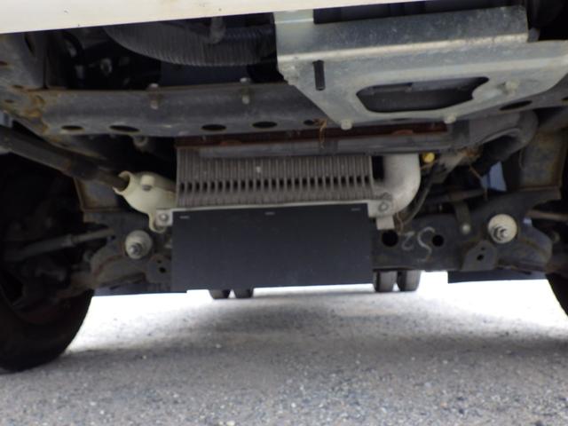 ダイナトラック 平ボディ　積載１．４５ｔ　１０尺　低床　ＭＴ　ディーゼル　荷台内寸３１０×１６０×３８　車両外寸４６９×１６９×１９９　車両総重量３．５ｔ未満　新普通免許証　４ナンバー　エンジン型式１ＫＤ　３０００ＣＣ　保証付　小型　トラック　荷台地上高約７５　荷台床鉄板張（45枚目）