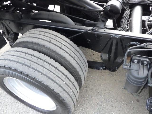 キャンター 深ダンプ　積載２ｔ　全低床　ＭＴ　ディーゼル　荷台内寸３０４×１５９×１１１　車両外寸４６９×１６９×１９８　車両総重量７．５ｔ未満　準中型免許証　４ナンバー　エンジン型式４Ｐ１０　３０００ＣＣ　保証付　小型　トラック（26枚目）