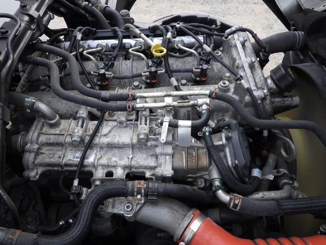 キャンター 深ダンプ　積載２ｔ　全低床　ＭＴ　ディーゼル　荷台内寸３０４×１５９×１１１　車両外寸４６９×１６９×１９８　車両総重量７．５ｔ未満　準中型免許証　４ナンバー　エンジン型式４Ｐ１０　３０００ＣＣ　保証付　小型　トラック（40枚目）
