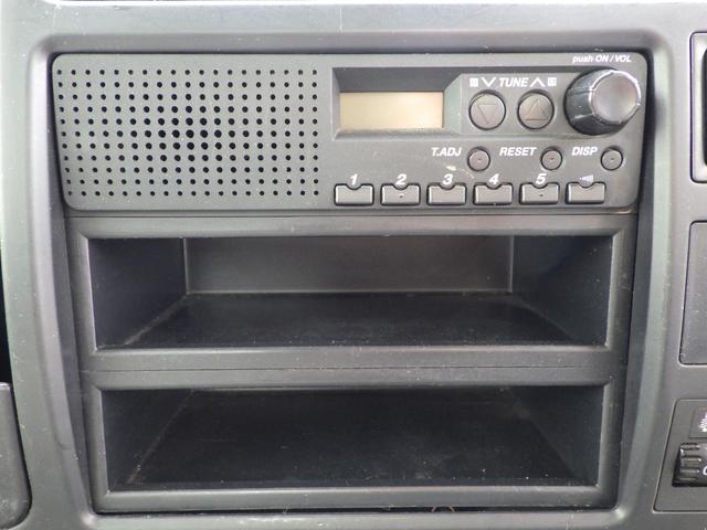 トヨエース 平ボディ　積載１．４５ｔ　１０尺　低床　ＭＴ　ディーゼル　荷台内寸３１０×１６０×３７　車両外寸４６９×１６９×１９８　車両総重量３．５ｔ未満　荷台地上高７３　普通免許　４ナンバー　エンジン型式　１ＫＤ　１４５０ｃｃ　保証付　小型　トラック（10枚目）