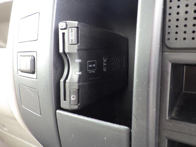 トヨエース 平ボディ　積載１．４５ｔ　１０尺　低床　ＭＴ　ディーゼル　荷台内寸３１０×１６０×３７　車両外寸４６９×１６９×１９８　車両総重量３．５ｔ未満　荷台地上高７３　普通免許　４ナンバー　エンジン型式　１ＫＤ　１４５０ｃｃ　保証付　小型　トラック（14枚目）