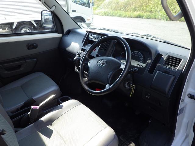 ライトエーストラック 平ボディ　Ｘエディション　積載０．８ｔ　ＭＴ　ガソリン　荷台内寸２５０×１６０×３６　車両外寸４２７×１６７×１８９　車両総重量３．５ｔ未満　新普通免許　４ナンバー　エンジン型式　３ＳＺ　１５００ｃｃ　保証付　小型　トラック（6枚目）