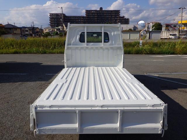 ライトエーストラック 平ボディ　Ｘエディション　積載０．８ｔ　ＭＴ　ガソリン　荷台内寸２５０×１６０×３６　車両外寸４２７×１６７×１８９　車両総重量３．５ｔ未満　新普通免許　４ナンバー　エンジン型式　３ＳＺ　１５００ｃｃ　保証付　小型　トラック（20枚目）