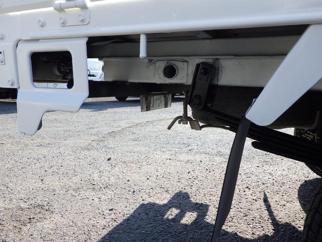 ライトエーストラック 平ボディ　Ｘエディション　積載０．８ｔ　ＭＴ　ガソリン　荷台内寸２５０×１６０×３６　車両外寸４２７×１６７×１８９　車両総重量３．５ｔ未満　新普通免許　４ナンバー　エンジン型式　３ＳＺ　１５００ｃｃ　保証付　小型　トラック（34枚目）