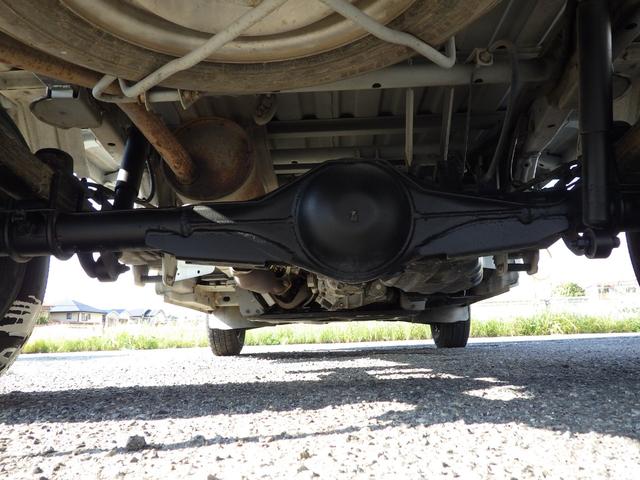 ライトエーストラック 平ボディ　Ｘエディション　積載０．８ｔ　ＭＴ　ガソリン　荷台内寸２５０×１６０×３６　車両外寸４２７×１６７×１８９　車両総重量３．５ｔ未満　新普通免許　４ナンバー　エンジン型式　３ＳＺ　１５００ｃｃ　保証付　小型　トラック（41枚目）