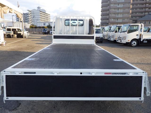 デュトロ 平ボディ 積載2t ワイド ロング MT ディーゼル 荷台内寸434×207×38 車両外寸619×219×223 車両総重量5.0t未満 準中型免許証 1ナンバー エンジン型式N04C 4000CC 保証付 小型 トラック(18枚目)