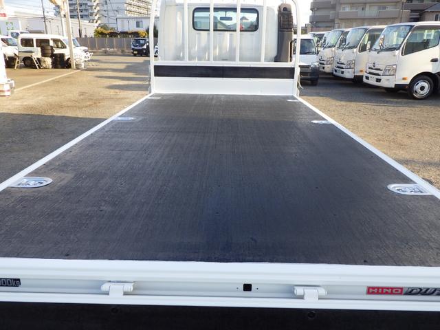 デュトロ 平ボディ 積載2t ワイド ロング MT ディーゼル 荷台内寸434×207×38 車両外寸619×219×223 車両総重量5.0t未満 準中型免許証 1ナンバー エンジン型式N04C 4000CC 保証付 小型 トラック(20枚目)