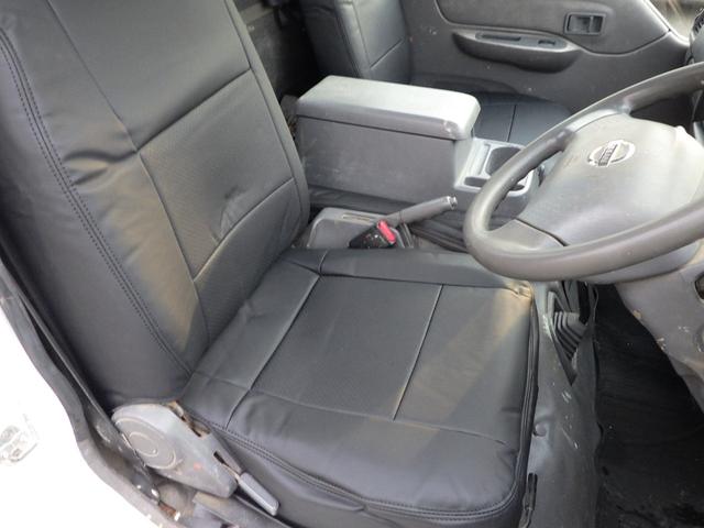 バネットトラック 平　ＤＸ　スーパーロー　積載０．８５ｔ　低床　ＭＴ　ガソリン　荷台内寸２４９×１６０×３８　車両外寸４３３×１６９×１８８　車両総重量３．５ｔ未満　新普通免許証　４ナンバー　エンジン型式Ｌ８　１８００ＣＣ　保証付　小型　トラック（8枚目）