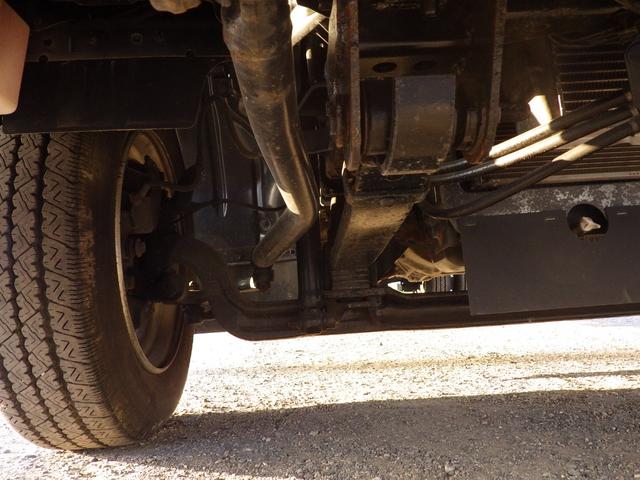 デュトロ 平ボディ　積載２ｔ　ワイド　ロング　ＭＴ　ディーゼル　荷台内寸４３４×２０７×３８　車両外寸６１９×２１９×２２３　車両総重量５．０ｔ未満　準中型免許証　１ナンバー　エンジン型式Ｎ０４Ｃ　４０００ＣＣ　保証付　小型　トラック（35枚目）