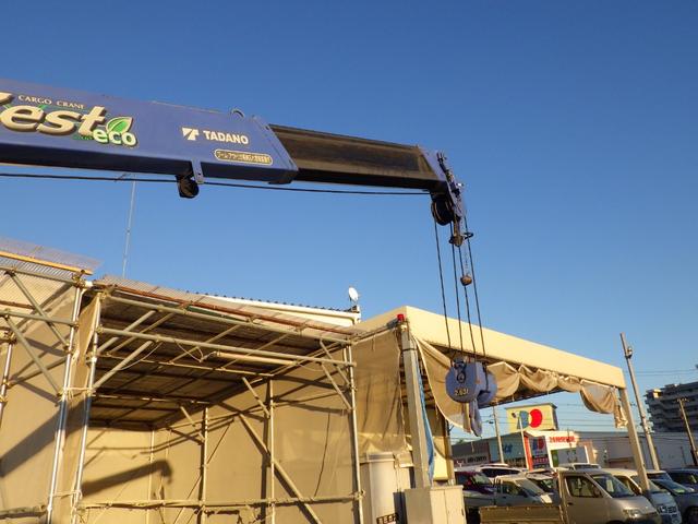 キャンター ３段クレーン　積載３ｔ　高床　ＭＴ　ディーゼル　荷台内寸３７３×１７８×３８　車両外寸５９８×１９３×２７２　車両総重量７．５ｔ未満　準中型免許証　１ナンバー　エンジン型式４Ｐ１０　３０００ＣＣ　保証付　小型　トラック（32枚目）