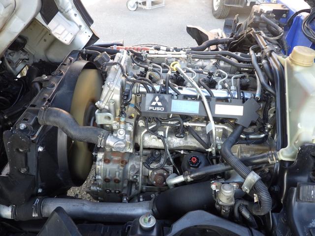 キャンター ３段クレーン　積載３ｔ　高床　ＭＴ　ディーゼル　荷台内寸３７３×１７８×３８　車両外寸５９８×１９３×２７２　車両総重量７．５ｔ未満　準中型免許証　１ナンバー　エンジン型式４Ｐ１０　３０００ＣＣ　保証付　小型　トラック（48枚目）