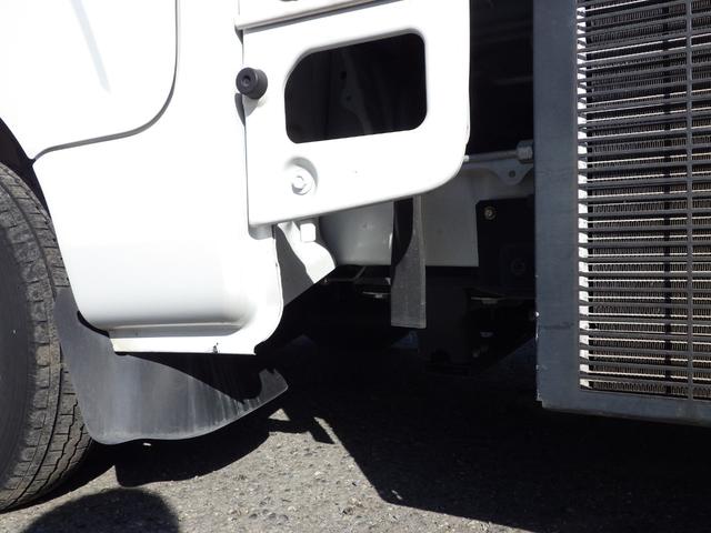 ハイゼットトラック 冷蔵冷凍車　中温　積載３５０ｋｇ　ＡＴ　ガソリン　荷室内寸１８０×１３４×１１９　車両外寸３３９×１４７×１９９　車両総重量３．５ｔ未満　新普通免許　８ナンバー　エンジン型式　ＫＦ　６６０ｃｃ　保証付　小型　トラック（43枚目）