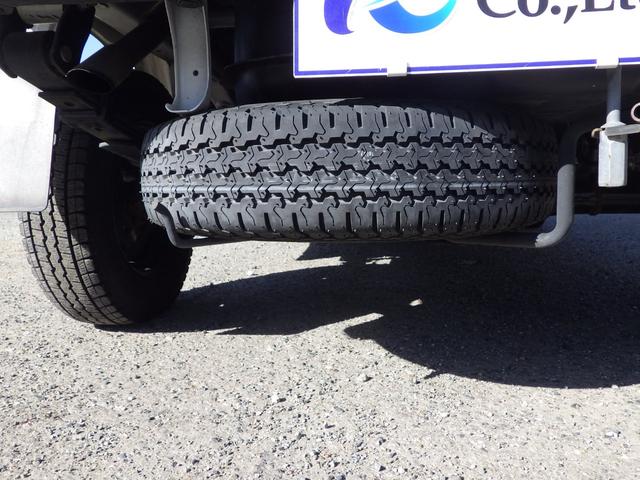 ハイゼットトラック 冷蔵冷凍車　中温　積載３５０ｋｇ　ＡＴ　ガソリン　荷室内寸１８０×１３４×１１９　車両外寸３３９×１４７×１９９　車両総重量３．５ｔ未満　新普通免許　８ナンバー　エンジン型式　ＫＦ　６６０ｃｃ　保証付　小型　トラック（47枚目）