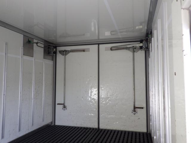 ダイナトラック 冷蔵・冷凍車　積載１．４ｔ　低床　ＭＴ　ガソリン　荷台内寸３１６×１５５×１３９　車両外寸５１０×１６９×２３３　車両総重量５．０ｔ未満　準中型免許証　８ナンバー　エンジン型式１ＴＲ　２０００ＣＣ　保証付　小型　トラック（24枚目）