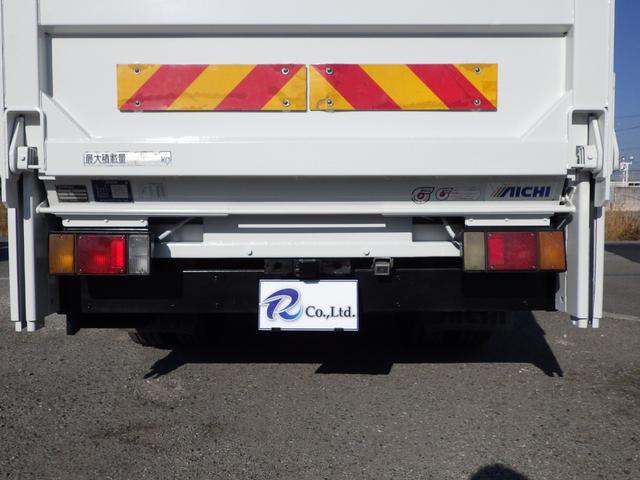 タイタントラック 平ボディ　垂直ＰＧ　積載２．３ｔ　ＡＴ　ディーゼル　荷台内寸２８０×１７７×５１　車輌外寸５１９×１９０×２４９　車両総重量７．５ｔ未満　準中型免許　１ナンバー　エンジン型式　４ＪＪ１　３０００ｃｃ　保証付　普通　トラック（47枚目）