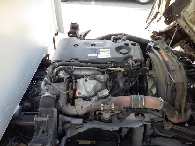 タイタントラック 平ボディ　垂直ＰＧ　積載２．３ｔ　ＡＴ　ディーゼル　荷台内寸２８０×１７７×５１　車輌外寸５１９×１９０×２４９　車両総重量７．５ｔ未満　準中型免許　１ナンバー　エンジン型式　４ＪＪ１　３０００ｃｃ　保証付　普通　トラック（51枚目）