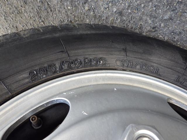 デュトロ 平　積載２ｔ　標準　ロング　全低床　ＡＴ　ディーゼル　荷台内寸４３６×１８０×３８　車両外寸６０２×１９０×２１９　車両総重量５．０ｔ未満　準中型免許証　１ナンバー　エンジン型式Ｎ０４Ｃ　４０００ＣＣ　保証付　小型　トラック（28枚目）