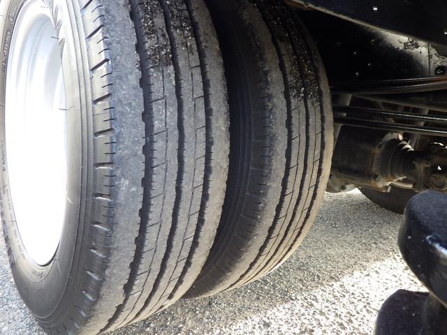 デュトロ 平　積載２ｔ　標準　ロング　全低床　ＡＴ　ディーゼル　荷台内寸４３６×１８０×３８　車両外寸６０２×１９０×２１９　車両総重量５．０ｔ未満　準中型免許証　１ナンバー　エンジン型式Ｎ０４Ｃ　４０００ＣＣ　保証付　小型　トラック（31枚目）